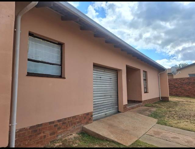 3 BEDROOM HOUSE FOR SALE IN GLEN HARVIE